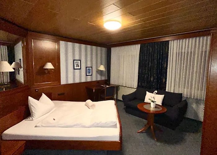 Hubertus Rhein Отель Гернсхайм