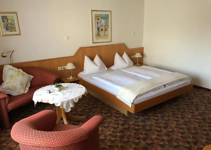 Hubertus Rhein Отель 3*